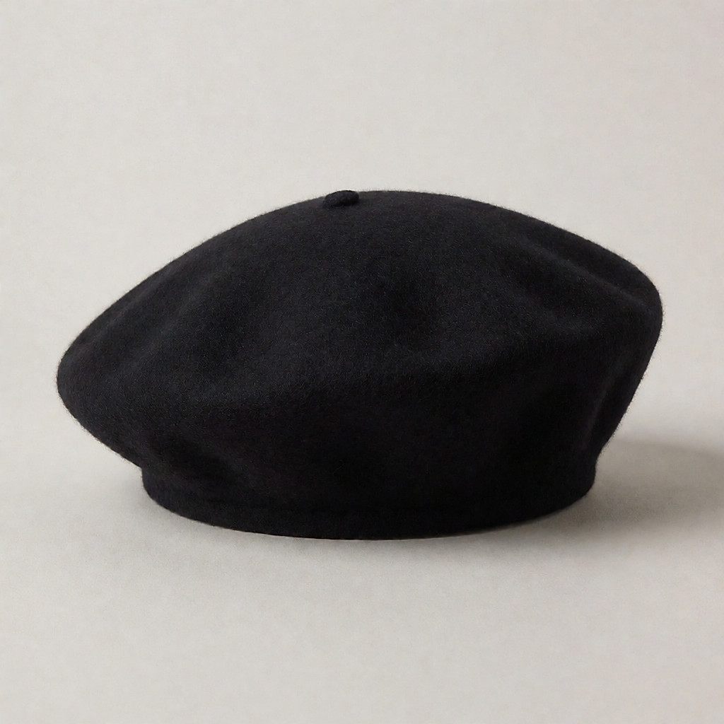 Un béret traditionnel en laine.
